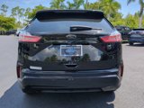 Used 2023 Ford Edge SE w/ Black Appearance Package image 5