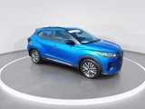 Used 2021 Nissan Kicks SR image 2