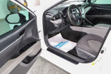 Used 2020 Toyota Camry LE image 3