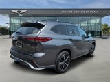Used 2021 Toyota Highlander XSE image 3