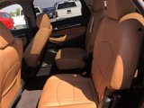 Used 2020 Buick Enclave Essence image 3