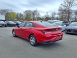 Certified 2022 Hyundai Elantra SE w/ Cargo Package image 3