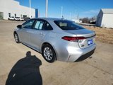 Used 2023 Toyota Corolla LE image 3