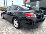 Used 2015 Nissan Altima 2.5 SV w/ Convenience Package image 5