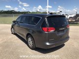 Used 2022 Chrysler Voyager LX image 5