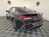 New 2025 Hyundai Elantra Limited image 5