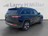 Used 2023 Jeep Grand Cherokee 4WD 4xe image 3