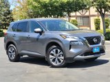 Used 2023 Nissan Rogue SV image 2