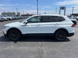 Certified 2022 Volkswagen Tiguan SE image 4