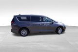 Certified 2023 Chrysler Pacifica Touring-L image 5