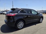 Used 2023 Ford Edge SEL image 4