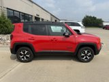 Used 2021 Jeep Renegade Trailhawk image 4