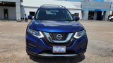 Used 2017 Nissan Rogue SV image 3