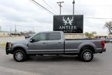 Used 2022 Ford F350 Lariat image 2
