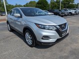 Used 2022 Nissan Rogue Sport S image 2