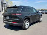 Certified 2023 Jeep Grand Cherokee Limited image 3