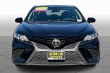 Used 2019 Toyota Camry SE image 3