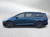 New 2025 Chrysler Pacifica Limited w/ Trailer Tow Group image 4