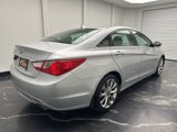 Used 2012 Hyundai Sonata SE image 3