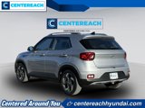 Used 2022 Hyundai Venue SEL image 5