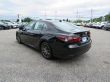 Used 2022 Toyota Camry XLE image 3