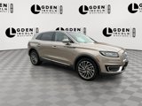 Used 2020 Lincoln Nautilus Reserve image 2