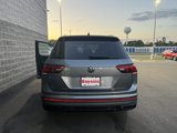 Used 2022 Volkswagen Tiguan SE R-Line image 4