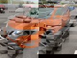 Used 2019 Nissan Rogue SV w/ Sun & Sound Touring Package image 3