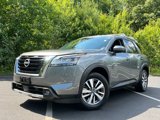 Used 2022 Nissan Pathfinder SL image 1