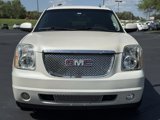 Used 2011 GMC Yukon XL Denali image 2