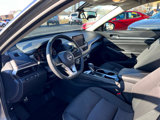 Used 2023 Nissan Altima 2.5 SV image 5