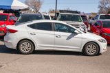 Used 2018 Hyundai Elantra SE image 4