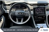Used 2023 Jeep Grand Cherokee Laredo image 5