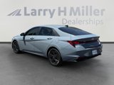 Used 2021 Hyundai Elantra SEL w/ Convenience Package image 3