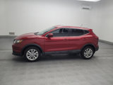 Used 2018 Nissan Rogue Sport SV image 2