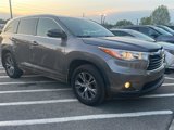 Used 2015 Toyota Highlander XLE image 4