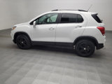 Used 2019 Chevrolet Trax LT w/ LT Convenience Package image 3