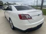 Used 2018 Ford Taurus Limited image 3