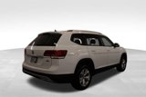 Used 2018 Volkswagen Atlas SE image 2