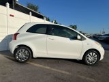 Used 2007 Toyota Yaris 2-Door Hatchback image 2