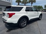 Used 2022 Ford Explorer XLT image 4