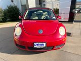 Used 2009 Volkswagen Beetle S image 2