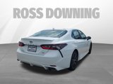 Used 2024 Toyota Camry SE image 4
