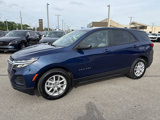 Used 2023 Chevrolet Equinox LS w/ LS Convenience Package image 2