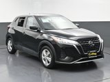 Used 2021 Nissan Kicks S image 3