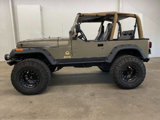 Used 1990 Jeep Wrangler Sahara image 2