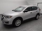 Used 2019 Nissan Rogue S image 2