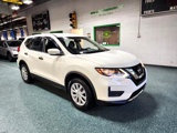Used 2017 Nissan Rogue S image 4