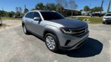 Used 2023 Volkswagen Atlas Cross Sport SE image 2