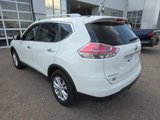 Used 2016 Nissan Rogue SV w/ SV Premium Package image 3